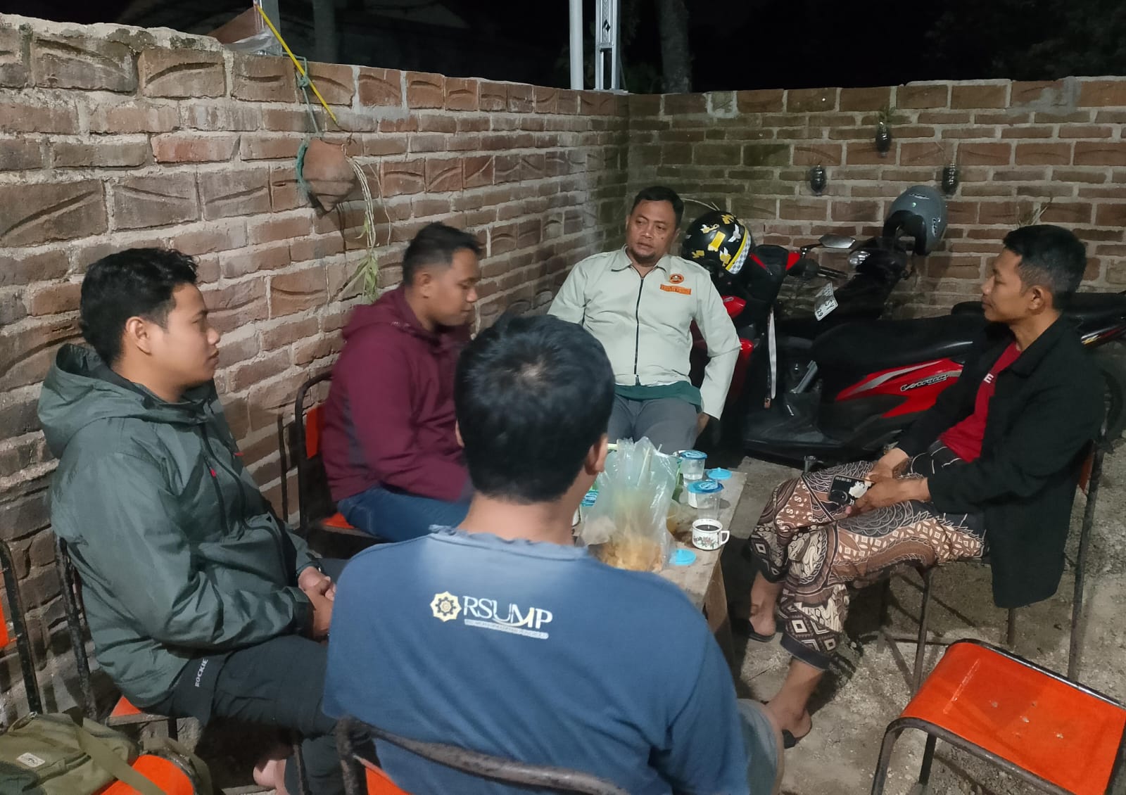 Menunggu Itu Rawan, Melangkah Adalah Kepastian
