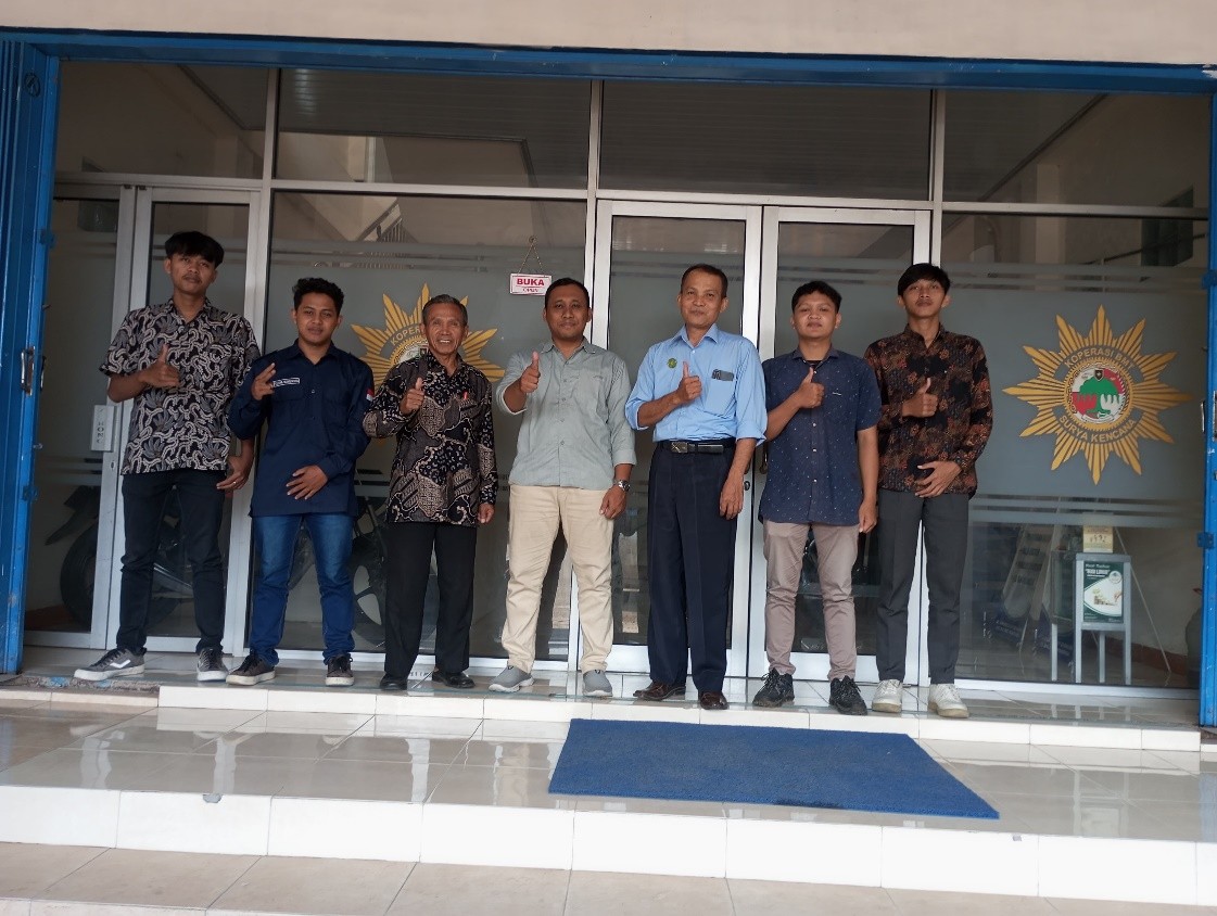Tim RisetMu Kaji Penerapan Microfinance Islam BMT Muhammadiyah Surya Kencana dalam Pemberdayaan UMKM di Ponorogo